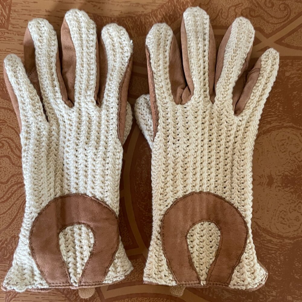 Crochet and Pigskin Leather Riding Gloves, Size 6.5 Small